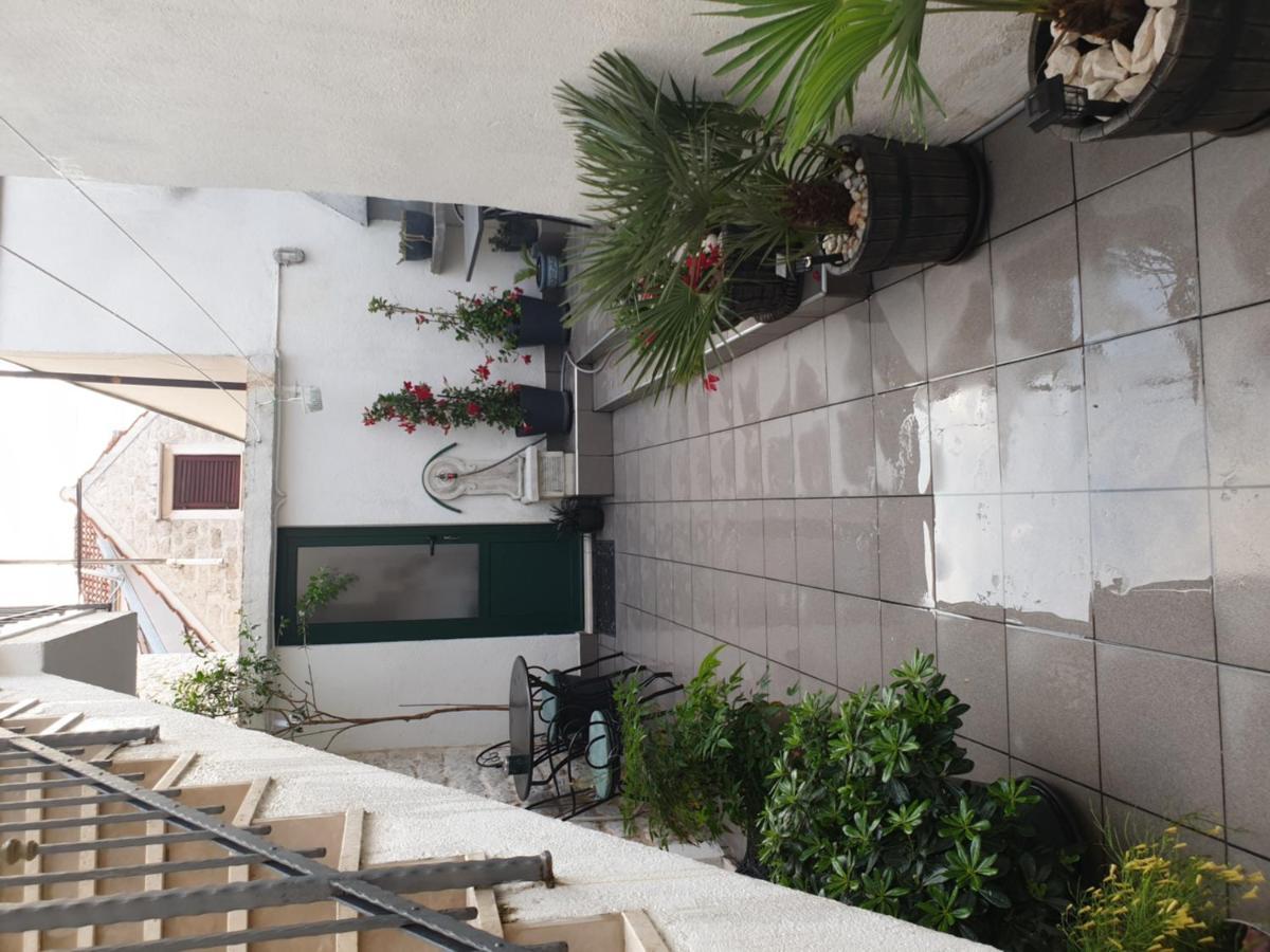 Lemon Tree Otel Donji Seget Dış mekan fotoğraf