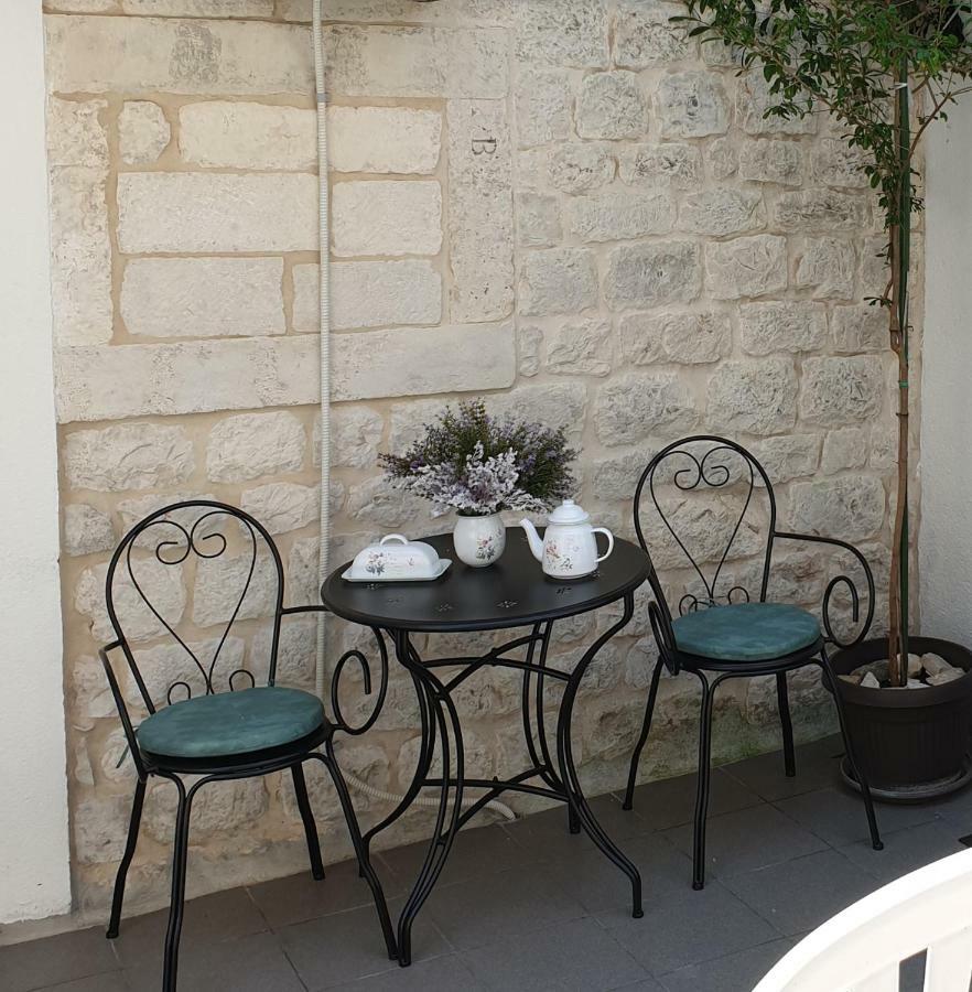 Lemon Tree Otel Donji Seget Dış mekan fotoğraf